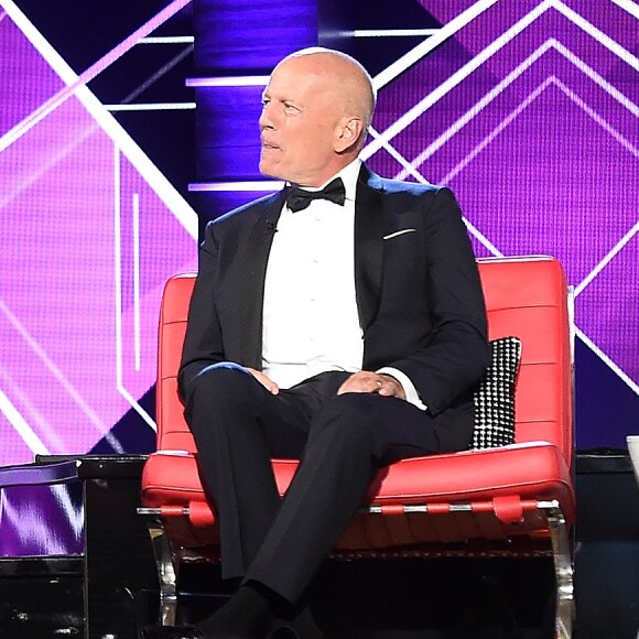 Demi Moore et Bruce Willis sur la scène du "Comedy Central Roast of Bruce Willis" au Hollywood Palladium à Los Angeles le 14 juillet 2018