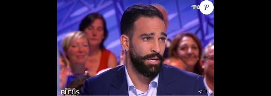 Adil Rami raconte la folle soirée qu&#039;on passé les Bleus après France-Argentine - TF1, 16 juillet 2018
