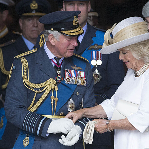 Le prince Charles et Camilla Parker Bowles, duchesse de Cornouailles, le prince William, duc de Cambridge et Kate Catherine Middleton, duchesse de Cambridge - La famille royale d'Angleterre à l'abbaye de Westminster pour le centenaire de la RAF à Londres. Le 10 juillet 2018