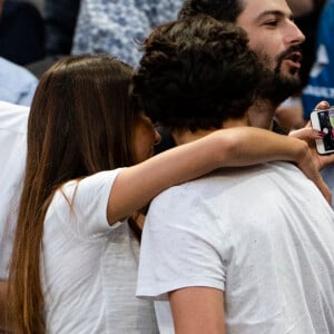 Thomas Hollande et sa compagne Emilie Broussouloux - People lors de la finale du Top 14 français entre Montpellier et Castres au Stade de France à Paris, le 2 juin 2018. © Pierre Perusseau/Bestimage