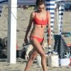 Exclusif - Alessandra Ambrosio joue au beach-volley avec des amis sur la plage à Los Angeles, le 22 juillet 2018.