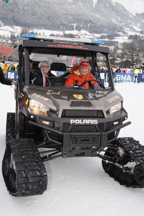 Bernie Ecclestone et Niki Lauda participent au Kitz Charity Trophy à Kitzbühel, Autriche, le 20 janvier 2018.