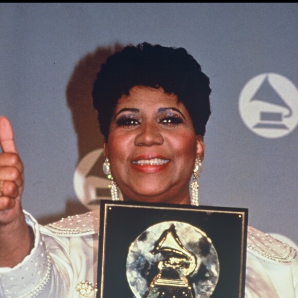 ARCHIVES - ARETHA FRANKLIN RECOMPENSEE AUX GRAMMY AWARDS EN 1994 04/03/1994 - 