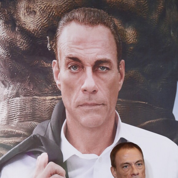 Exclusif - Jean-Claude Van Damme - Conférence de presse de la série "Jean-Claude Van Johnson" par Amazon TV à l'hôtel The Peninsula à Paris, le 12 décembre 2017.