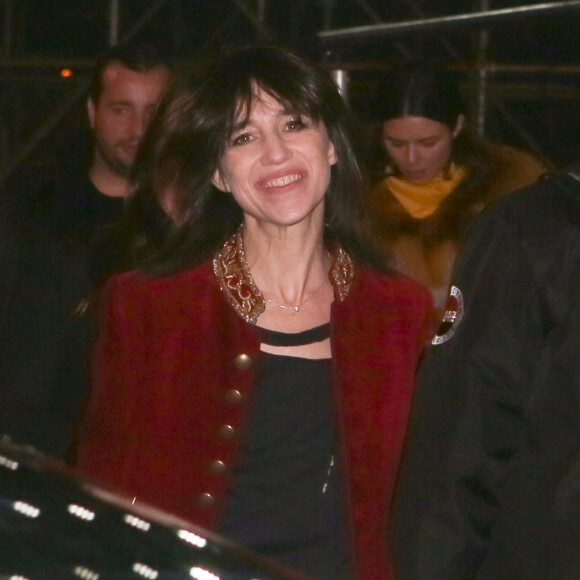 Charlotte Gainsbourg - People à la sortie du défilé de mode PAP Femme automne-hiver 2018/2019 "Saint Laurent" au Trocadéro à Paris le 27 février 2018. © CVS-Veeren/ Bestimage