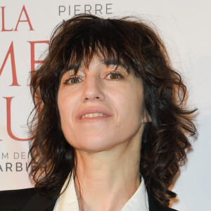 Charlotte Gainsbourg - Avant-première du film "La Promesse de l'aube" d'Eric Barbier" au cinéma Gaumont-Opéra à Paris, France, le 12 décembre 2017. © Coadic Guirec/Bestimage