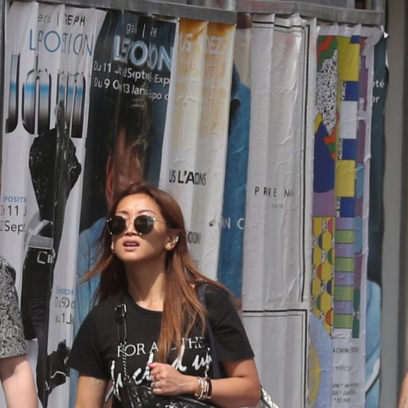 Exclusif - Macaulay Culkin et sa compagne Brenda Song à Paris le 10 août 2018.