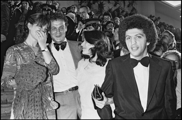 ARCHIVES - Philippe Léotard et Nathalie Baye, aux côtés d'Anouk Aimée et Elie Chouraqui, à Cannes en 1978.