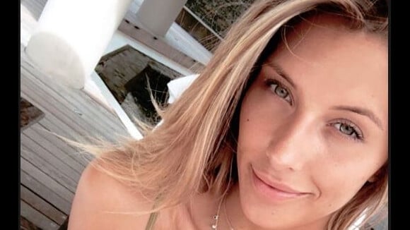 Camille Cerf saluée par les internautes pour ses photos "pas retouchées"