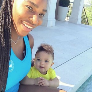 Serena Williams avec sa fille Olympia le 12 mai 2018.