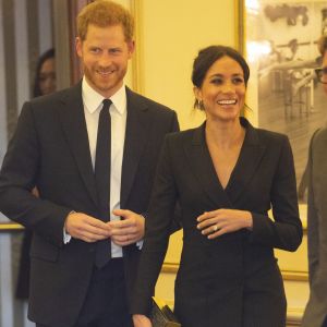 Le prince Harry, duc de Sussex et Meghan Markle, duchesse de Sussex, assistent à la comédie musicale "Hamilton" au théâtre Victoria Palace à Londres le 29 août 2018.