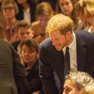 Le prince Harry, duc de Sussex et Meghan Markle, duchesse de Sussex, assistent à la comédie musicale "Hamilton" au théâtre Victoria Palace à Londres le 29 août 2018.