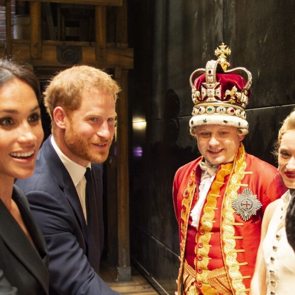 Le prince Harry, duc de Sussex et Meghan Markle, duchesse de Sussex, assistent à la comédie musicale "Hamilton" au théâtre Victoria Palace à Londres le 29 août 2018.