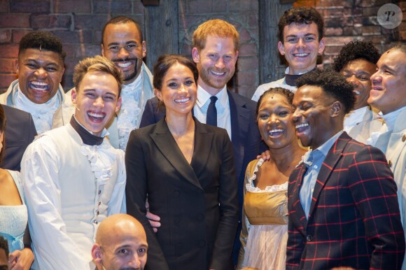 Le prince Harry, duc de Sussex et Meghan Markle, duchesse de Sussex, assistent à la comédie musicale "Hamilton" au théâtre Victoria Palace à Londres le 29 août 2018.