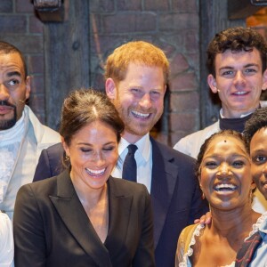 Le prince Harry, duc de Sussex et Meghan Markle, duchesse de Sussex, assistent à la comédie musicale "Hamilton" au théâtre Victoria Palace à Londres le 29 août 2018.