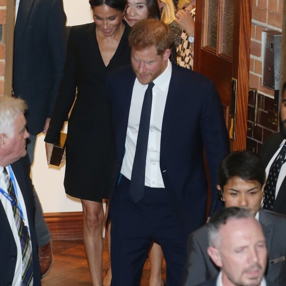 Le prince Harry, duc de Sussex et Meghan Markle, duchesse de Sussex, assistent à la comédie musicale "Hamilton" au théâtre Victoria Palace à Londres le 29 août 2018.