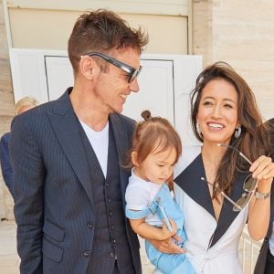 Jonathan Rhys-Meyers, sa femme Mara Lane et leur fils Wolf arrivent au 75e festival du film de Venise, la Mostra le 30 août 2018.