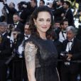Asia Argento - Montée des marches du film "Les Fantômes d'Ismaël" lors de la cérémonie d'ouverture du 70ème Festival International du Film de Cannes. Le 17 mai 2017.
