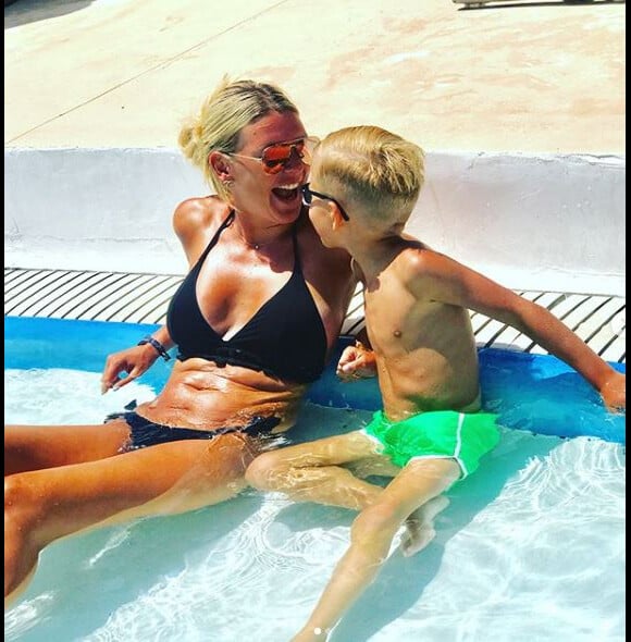Amélie Neten et son fils Hugo complices - Instagram, 22 août 2018