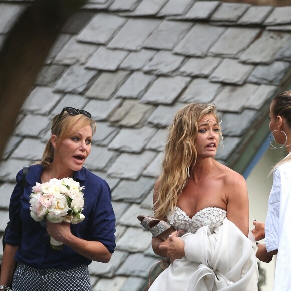 Denise Richards et Aaron Phypers se sont mariés lors d'une petite cérémonie entourés d'amis et de quelques membres de leur famille à Malibu. le 8 septembre 2018.