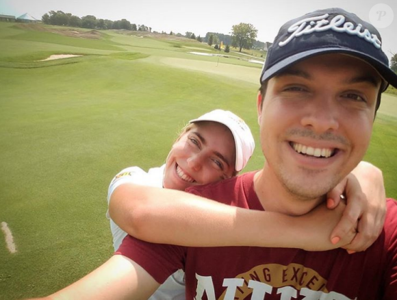 Celia Barquin Arozamena et son compagnon Carlos, photo publiée sur son compte Instagram le 26 août 2018. Espoir du golf, la jeune Espagnole a été retrouvée morte sur un parcours de golf de l'Iowa le 17 septembre 2018.