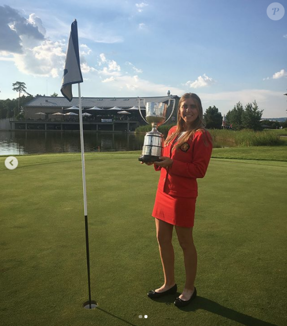 Celia Barquin Arozamena lors de sa victoire au Championnat d'Europe féminin amateur de golf à Penati en Slovaquie, photo issue de son compte Instagram, 28 juillet 2018. Espoir du golf, la jeune Espagnole a été retrouvée morte sur un parcours de golf de l'Iowa le 17 septembre 2018.