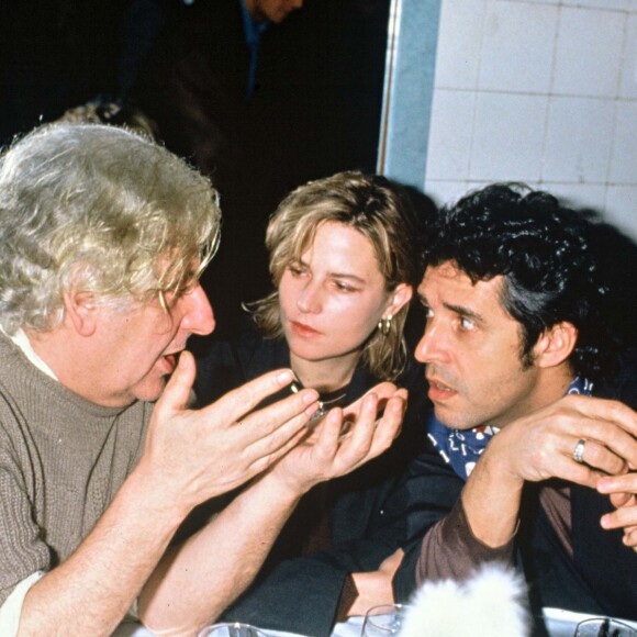 Julien Clerc et Virginie Coupérie-Eiffel avec Etienne Roda-Gil à Paris en 2004. 