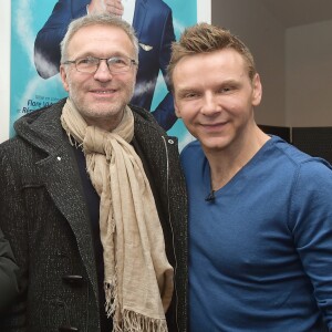 Laurent Ruquier et JeanFi Janssens au cocktail après la générale du spectacle "JeanFi (Janssens) Décolle" à l'Alhambra à Paris, le 7 décembre 2017. © Giancarlo Gorassini/Bestimage