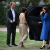 La duchesse Meghan de Sussex (Meghan Markle) et sa mère Doria Ragland arrivant le 20 septembre 2018 au palais de Kensington pour le lancement du livre de recettes de cuisine Together, our community cookbook qu'elle a préfacé.