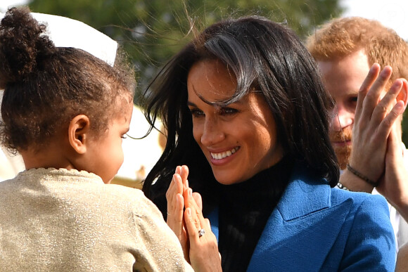 La duchesse Meghan de Sussex le 20 septembre 2018 au palais de Kensington pour le lancement du livre de recettes de cuisine Together, our community cookbook qu'elle a préfacé.