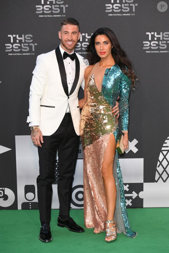 Sergio Ramos et sa femme Pilar Rubio (dans une robe Elisabetta Franchi) à la cérémonie des Best FIFA Football Awards, le 24 septembre 2018 à Londres.