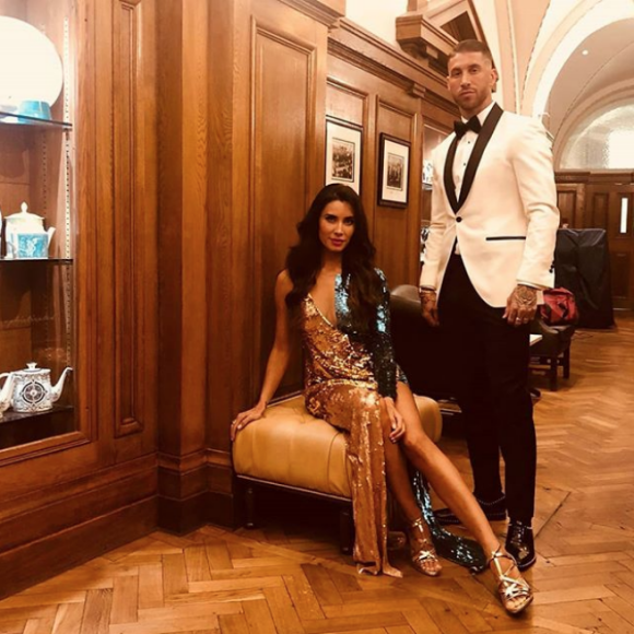Sergio Ramos et sa femme Pilar Rubio à Londres le 24 septembre 2018, prêts à se rendre à la cérémonie des Best FIFA Football Awards. Photo Instagram.