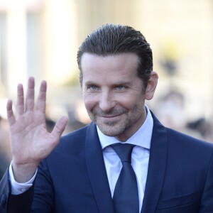 Bradley Cooper arrive à la projection du film 'A star is born' à l'occasion du 66ème festival du film de San Sebastian le 29 septembre 2018.