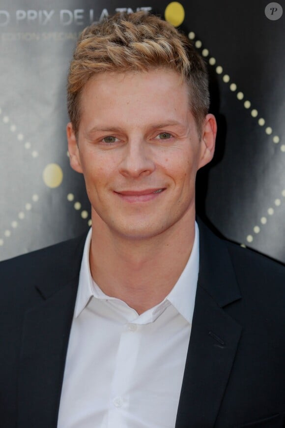 Matthieu Delormeau - Photocall "Prix Gold de la TNT 2015" au théâtre Bobino à Paris, le 9 juin 2015.