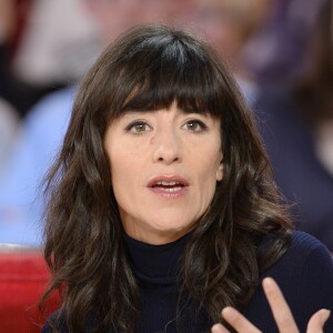 Romane Bohringer - Enregistrement de l'émission "Vivement Dimanche" à Paris le 25 Novembre 2015