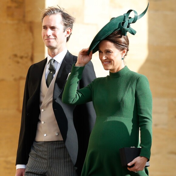 Pippa Middleton enceinte et James Matthews - Les invités arrivent à la chapelle St. George pour le mariage de la princesse Eugenie d'York et Jack Brooksbank au château de Windsor, Royaume Uni, le 12 octobre 2018.