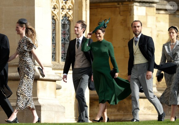 Pippa Middleton enceinte, James Middleton et James Matthews - Les invités arrivent à la chapelle St. George pour le mariage de la princesse Eugenie d'York et Jack Brooksbank au château de Windsor, Royaume Uni, le 12 octobre 2018.