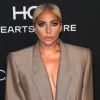 Lady Gaga (décolleté sans soutien gorge) à la 25ème soirée annuelle ELLE Women à l'hôtel Four Seasons à Hollywood, le 15 octobre 2018.