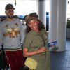 Mel B (Melanie Brown) et son meilleur ami Gary Madatyan arrivent à l'aéroport de LAX à Los Angeles pour prendre l'avion. Le 11 octobre 2018.