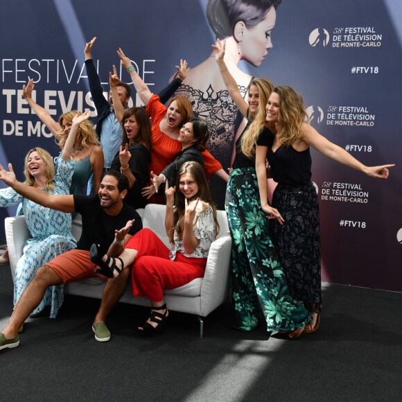 Ingrid Chauvin, Maud Baecker, Alexandre Brasseur, Anne Caillon, Samy Gharbi, Ariane Seguillon, Charlotte Valandrey, Garance Teillet, Solène Hébert et Lorie Pester durant un photocall pour la série "Demain nous appartient" dans le cadre du 58ème Festival de Télévision de Monte Carlo au Grimaldi Forum à Monaco le 16 juin 2018. © Bruno Bebert / Bestimage