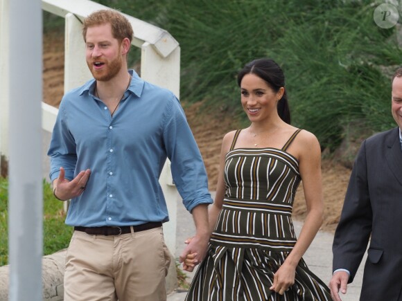 Le prince Harry, duc de Sussex, et Meghan Markle, duchesse de Sussex, visitent la plage de Bondi Beach. Sydney, le 19 octobre 2018.