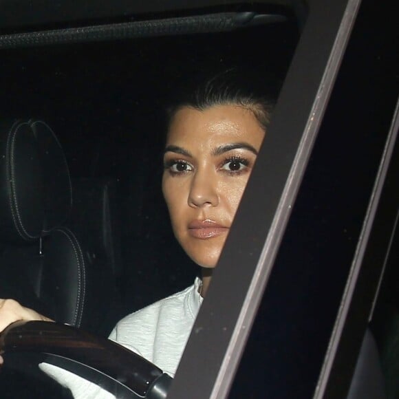 Exclusif - Kourtney Kardashian et son ami Fai Khadra à Beverly Hills le 18 octobre 2018.