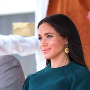 Meghan Markle, duchesse de Sussex (enceinte) assiste à une cérémonie traditionnelle fidjienne à la dernière étape de leur voyage officiel aux Fidji, à Nadi, Fidji, le 25 octobre 2018.