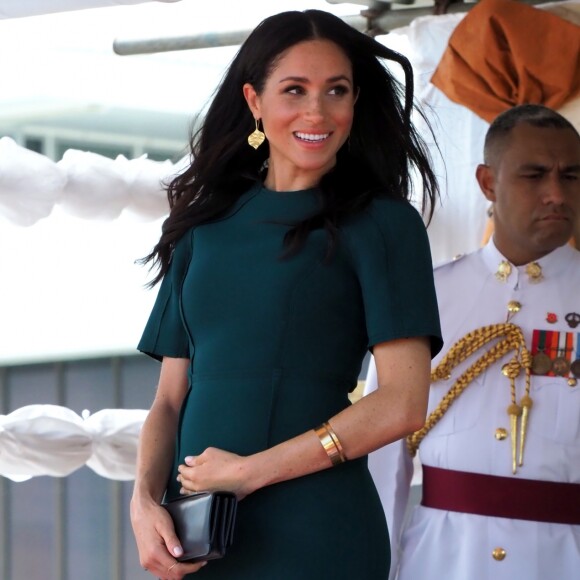 Meghan Markle, duchesse de Sussex (enceinte) assiste à une cérémonie traditionnelle fidjienne à la dernière étape de leur voyage officiel aux Fidji, à Nadi, Fidji, le 25 octobre 2018.