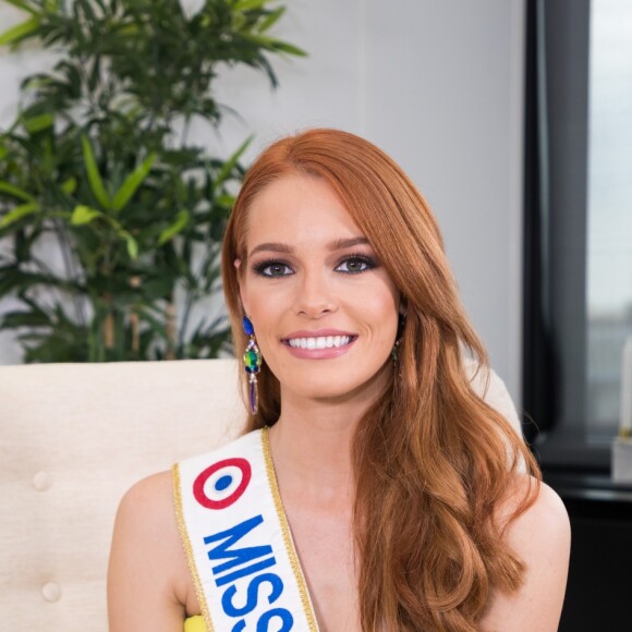 Exclusif - Maëva Coucke, Miss France 2018 dans les locaux de Webedia pour une interview pour Purepeople à Levallois-Perret le 25 octobre 2018.