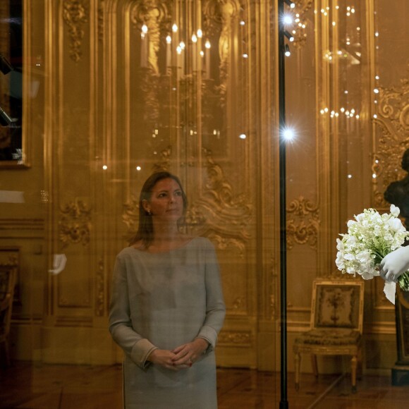 Les tenues de mariage du prince Harry et Meghan Markle exposées au château de Windsor à partir du 26 octobre 2018 et jusqu'au 6 janvier 2019.