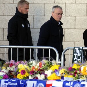 Hommages au King Power Stadium de Leicester City Football Club, après la mort de Vichai Srivaddhanaprabha. Le 29 octobre 2017.