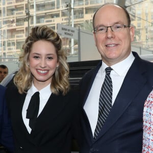 Jazmin Grace Grimaldi avec son père le prince Albert II de Monaco le 11 avril 2018 en principauté lors du salon EVER Monaco dédié aux véhicules écologiques et aux énergies renouvelables. © Jean-Charles Vinaj / Pool restreint Monaco / Bestimage