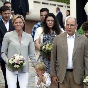 Le prince Jacques de Monaco et la princesse Gabriella de Monaco avec leurs parents la princesse Charlene et le prince Albert II lors du traditionnel pique-nique des Monégasques dans les jardins du parc Princesse Antoinette à Monaco, le 31 août 2018. © Jean-François Ottonello / Nice Matin / Bestimage