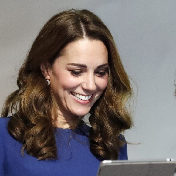Kate Middleton, duchesse de Cambridge, visite l'Imperial War Museum à Londres pour consulter des lettres de famille datant de la Première guerre mondiale. Le 31 octobre 2018